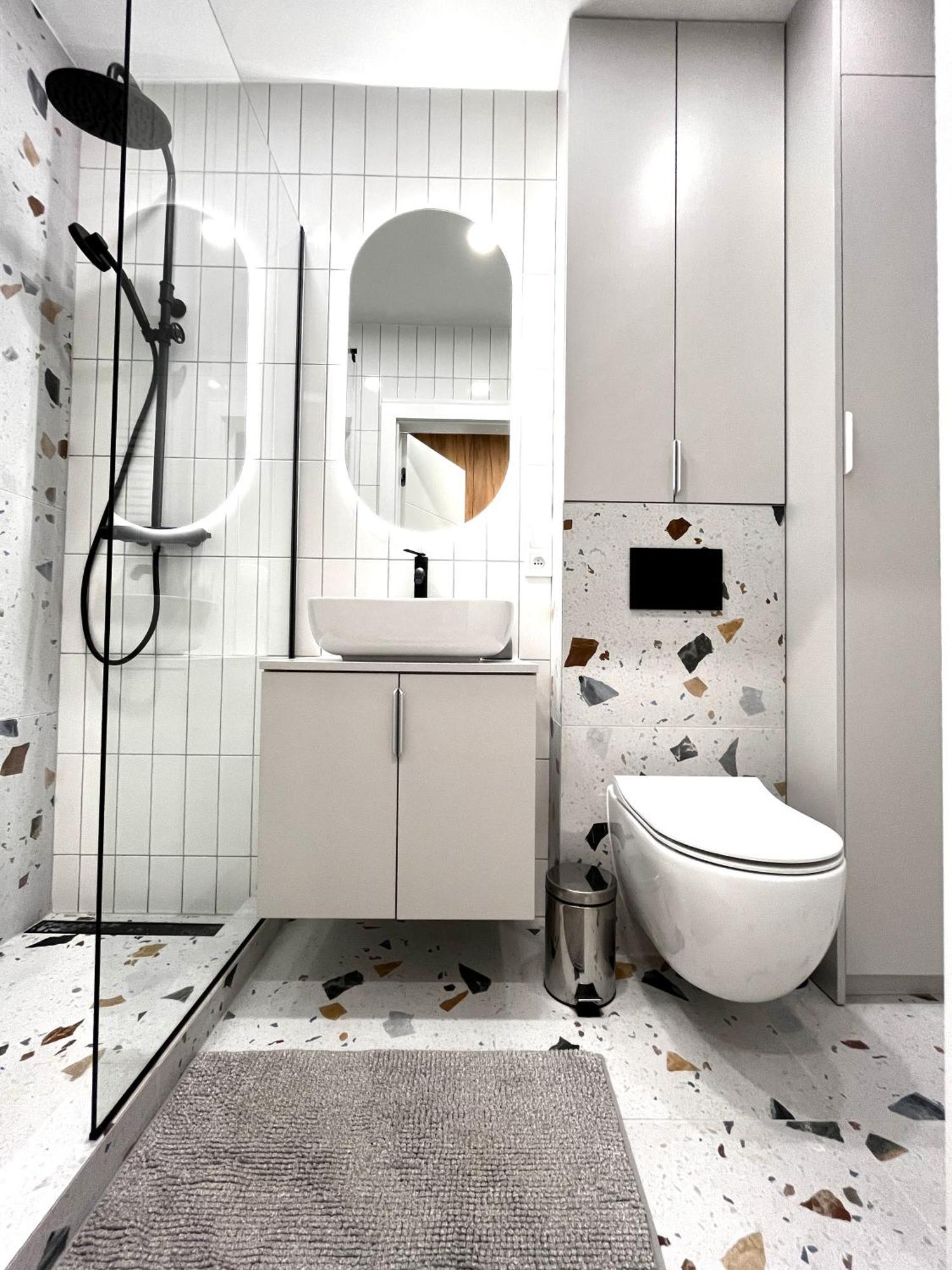 Modern Apartment كراكوفيا المظهر الخارجي الصورة